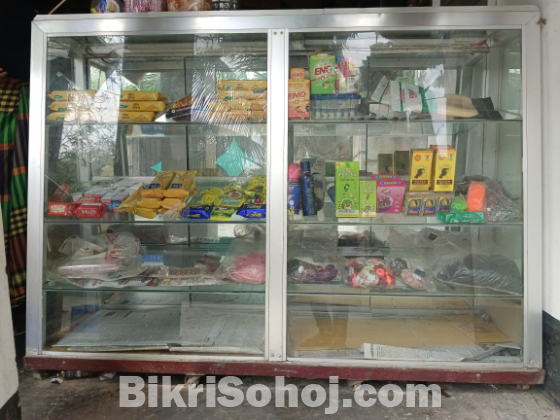 Pharmacy Rek & Display Showcase